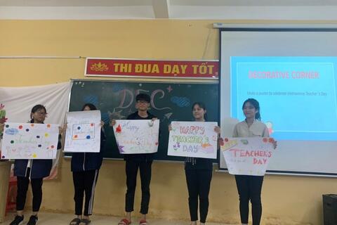 CLB Tiếng Anh sinh hoạt tháng 11 với chủ đề - "Nhớ ơn thầy cô"