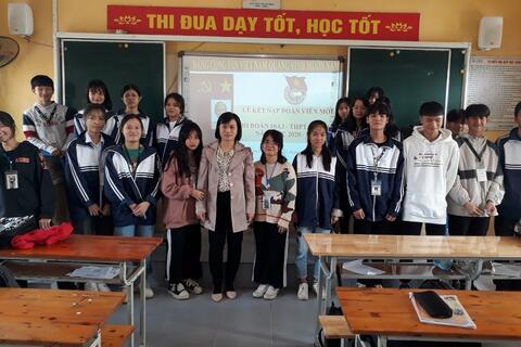 Đoàn trường tổ chức Lễ kết nạp Đoàn viên năm học 2020-2021