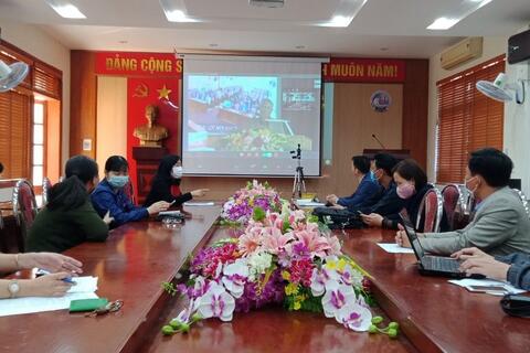 Chi bộ trường THPT Đức Hợp tổ chức Hội nghị học tập trực tuyến các quy định của BCH TW theo yêu cầu cấp trên