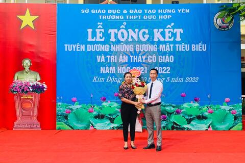 LỄ TỔNG KẾT NĂM HỌC 2021-2022, TUYÊN DƯƠNG NHỮNG GƯƠNG MẶT TIÊU BIỂU VÀ TRI ÂN CÁC THẦY CÔ GIÁO