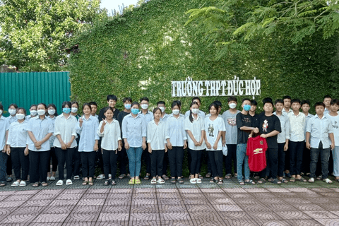 TẬP THỂ LỚP 10A3 TRONG HOẠT ĐỘNG CHUẨN BỊ CHO NĂM HỌC MỚI 2022 – 2023