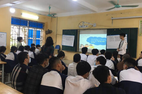 TỔ NGỮ VĂN SINH HOẠT CHUYÊN MÔN THEO HƯỚNG NGHIÊN CỨU BÀI HỌC MÔN HỌC THÁNG 4 NĂM HỌC 2022 - 2023