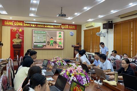 Trường THPT Đức Hợp tổ chức hội thảo tập huấn trường học số trong giáo dục