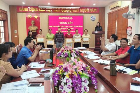 Trường THPT Đức Hợp tổng kết hội thi giáo viên dạy giỏi cấp trường năm học 2023-2024