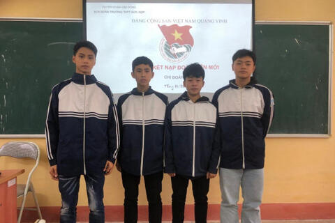 Lễ Kết nạp Đoàn viên dịp 20-11