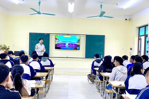 TỔ TOÁN - TIN SINH HOẠT TỔ, NHÓM CHUYÊN MÔN THEO HƯỚNG NCBHMH THÁNG 01 NĂM 2024