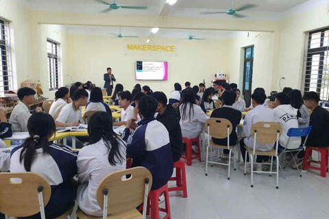 TỔ THTN TIẾN HÀNH DẠY STEM THÁNG 11 NĂM 2024