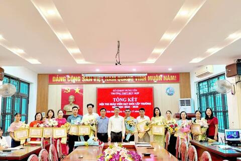 HỘI THI GIÁO VIÊN DẠY GIỎI TRƯỜNG THPT ĐỨC HỢP NĂM HỌC 2024 - 2025