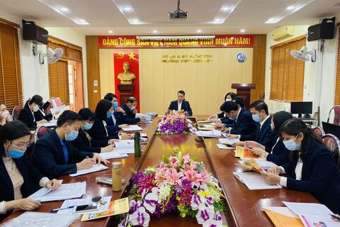 Đồng chí Nguyễn Văn Phê - Tỉnh ủy viên, Giám đốc Sở GD&ĐT Hưng Yên dự sinh hoạt chi bộ tháng 12/2021 tại chi bộ trường THPT Đức Hợp.