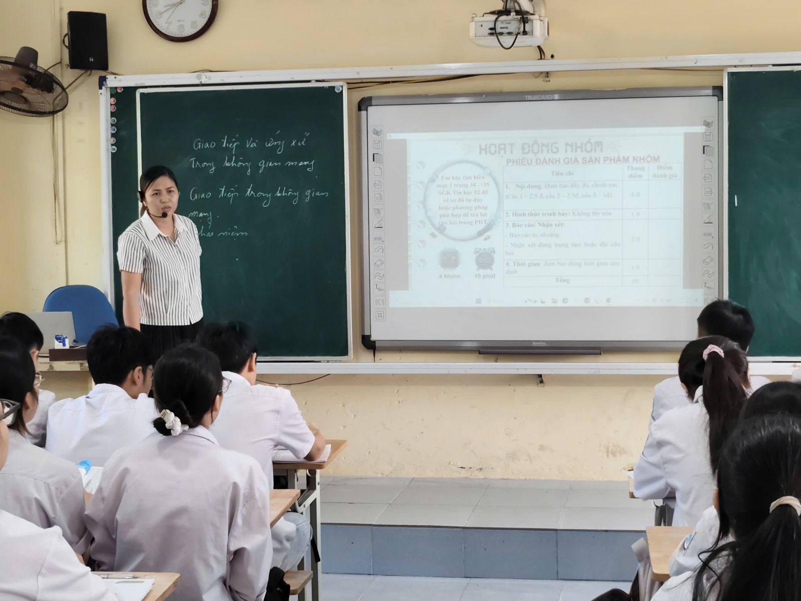 <a href='https://thptduchop.hungyen.edu.vn/tin-tuc/to-toan-tin-sinh-hoat-chuyen-mon-bhmh-thang-10-nam-2026.html'>TỔ TOÁN – TIN SINH HOẠT CHUYÊN MÔN BHMH THÁNG 10 NĂM 2026</a>