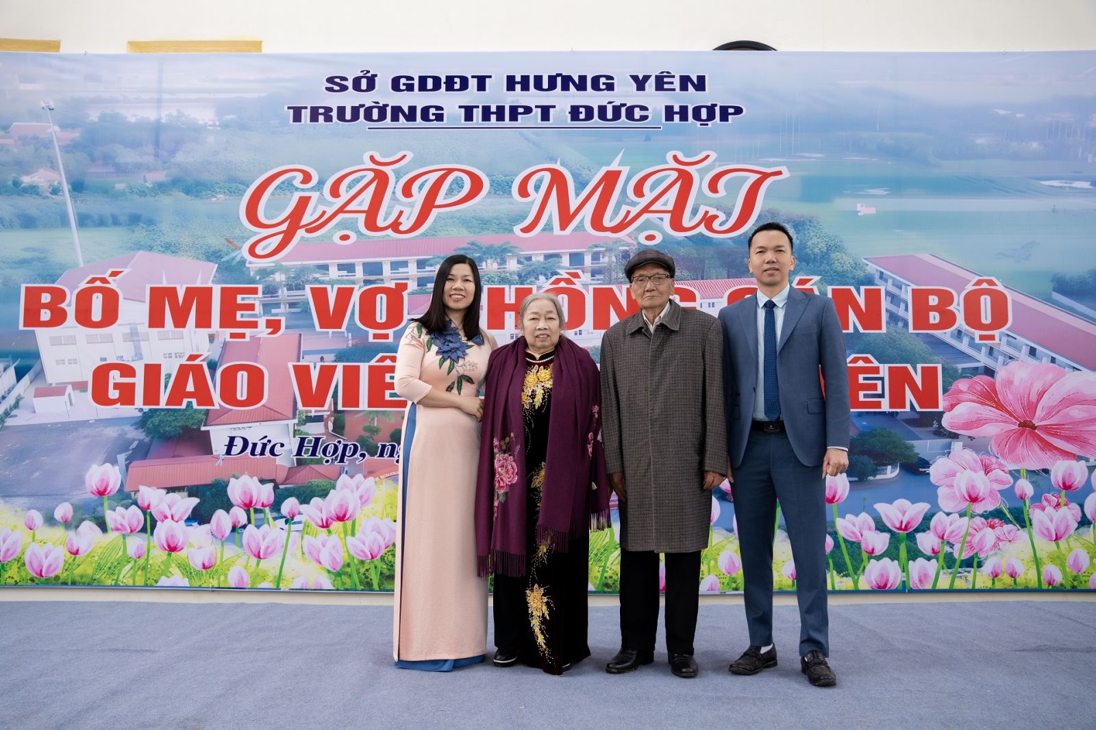 GẶP MẶT BỐ MẸ, VỢ CHỒNG CÁN BỘ, GIÁO VIÊN, NHÂN VIÊN TRƯỜNG THPT ĐỨC HỢP NHÂN DỊP TẾT BÍNH NGỌ 2026