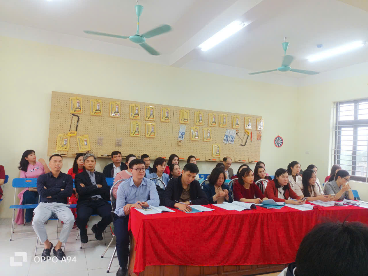 <a href='https://thptduchop.hungyen.edu.vn/tin-tuc/sinh-hoat-chuyen-mon-mon-hoa-hoc-cum-chuyen-mon-so-7.html'>SINH HOẠT CHUYÊN MÔN MÔN HÓA HỌC CỤM CHUYÊN MÔN SỐ 7</a>